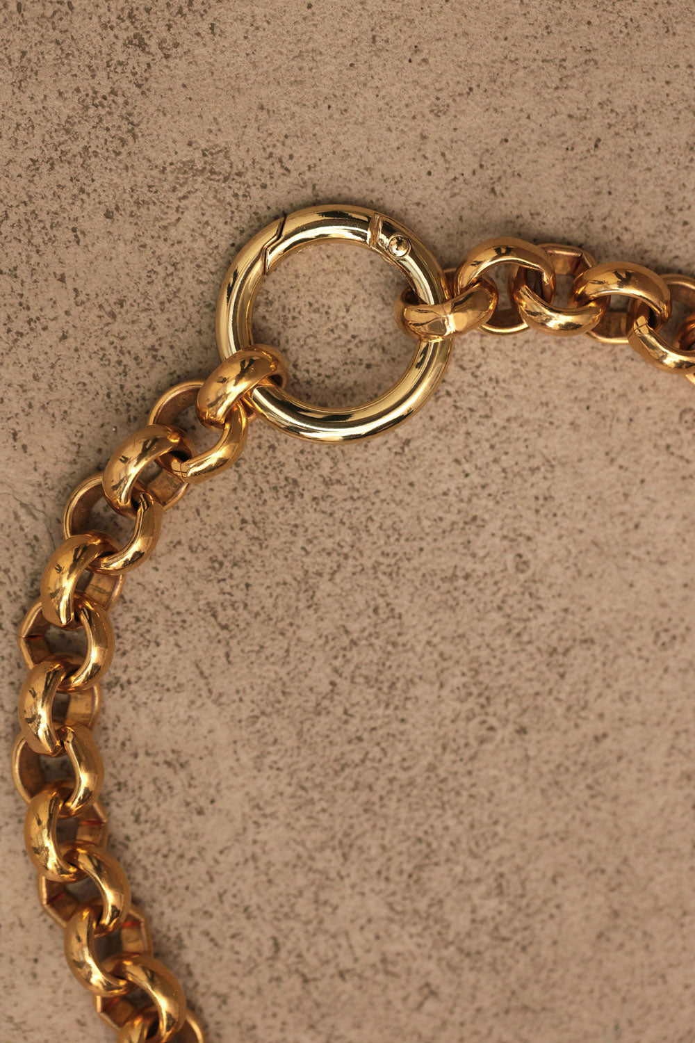 Collier Fleur D'or Minimaliste - Acier Inoxydable Doré, Neuf Avec étiquettes, Livraison Rapide